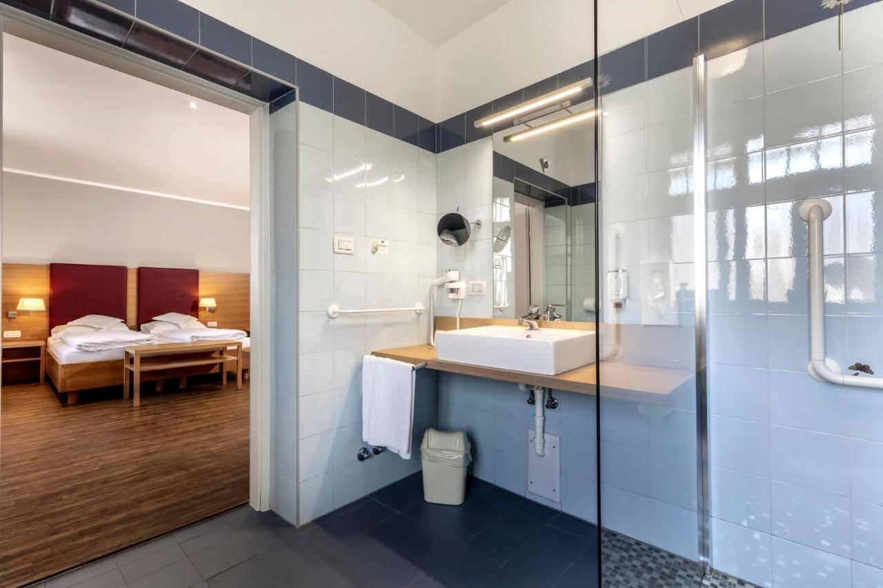 Hotel Kolping Merano Eksteriør bilde